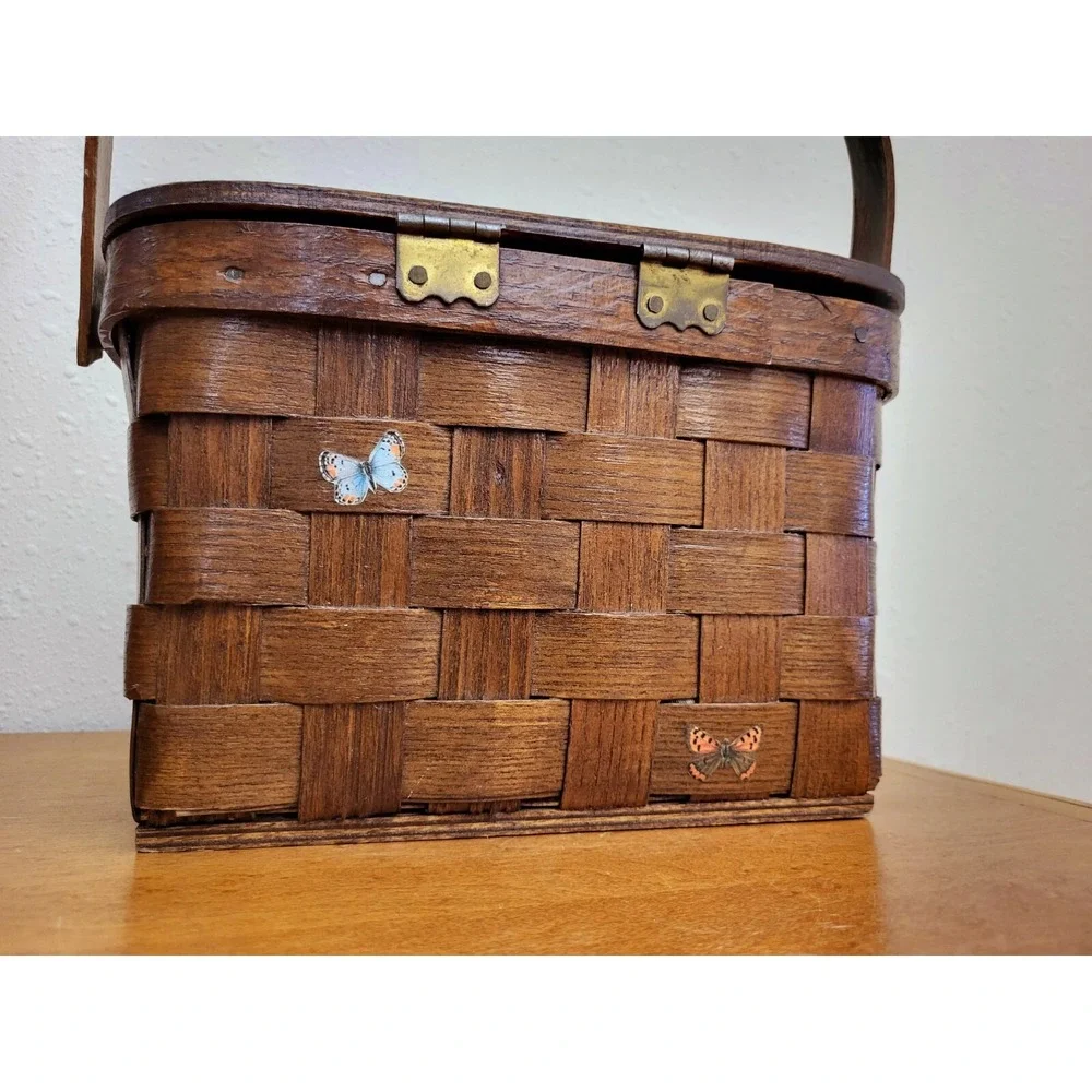 Vtg 70's Decoupage Purse Basket Basketville Woven Hickory Handle‎ Putney Vermont